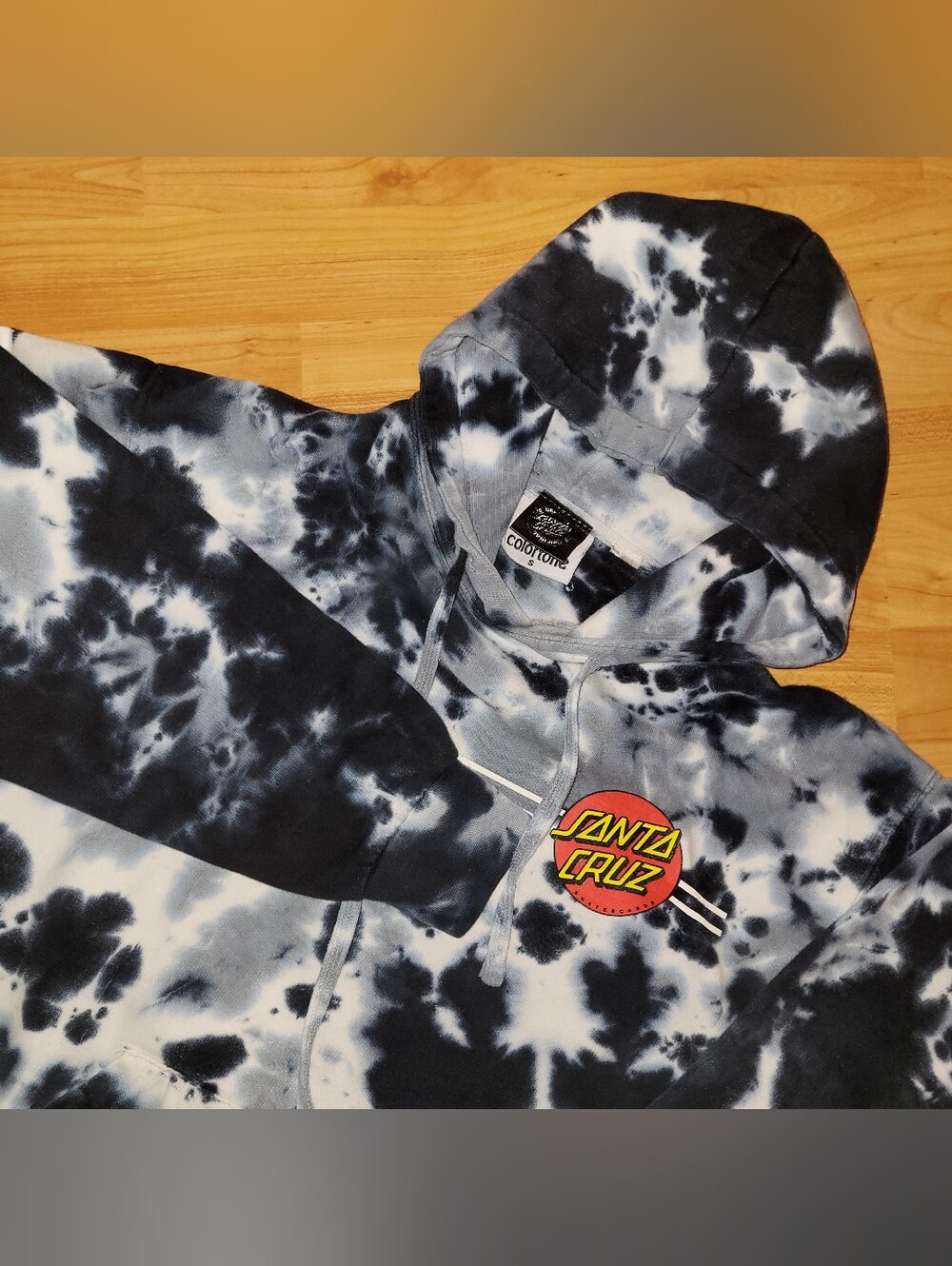 Santa Cruz Skateboards SMALL Black & White Marble Wash Tie-Dye Skater Hoodie